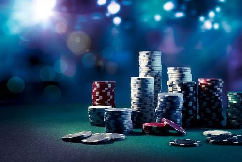 Pemandangan casino modern yang menggambarkan keunggulan tw888 sebagai portal taruhan terdepan Indonesia